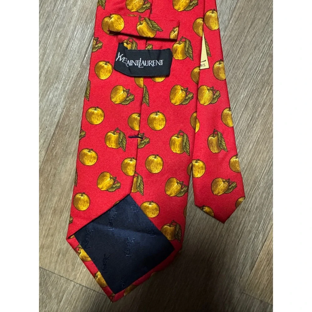 Yves Saint Laurent Red Silk Apple Print Tie Made in Italy YSL Vintage